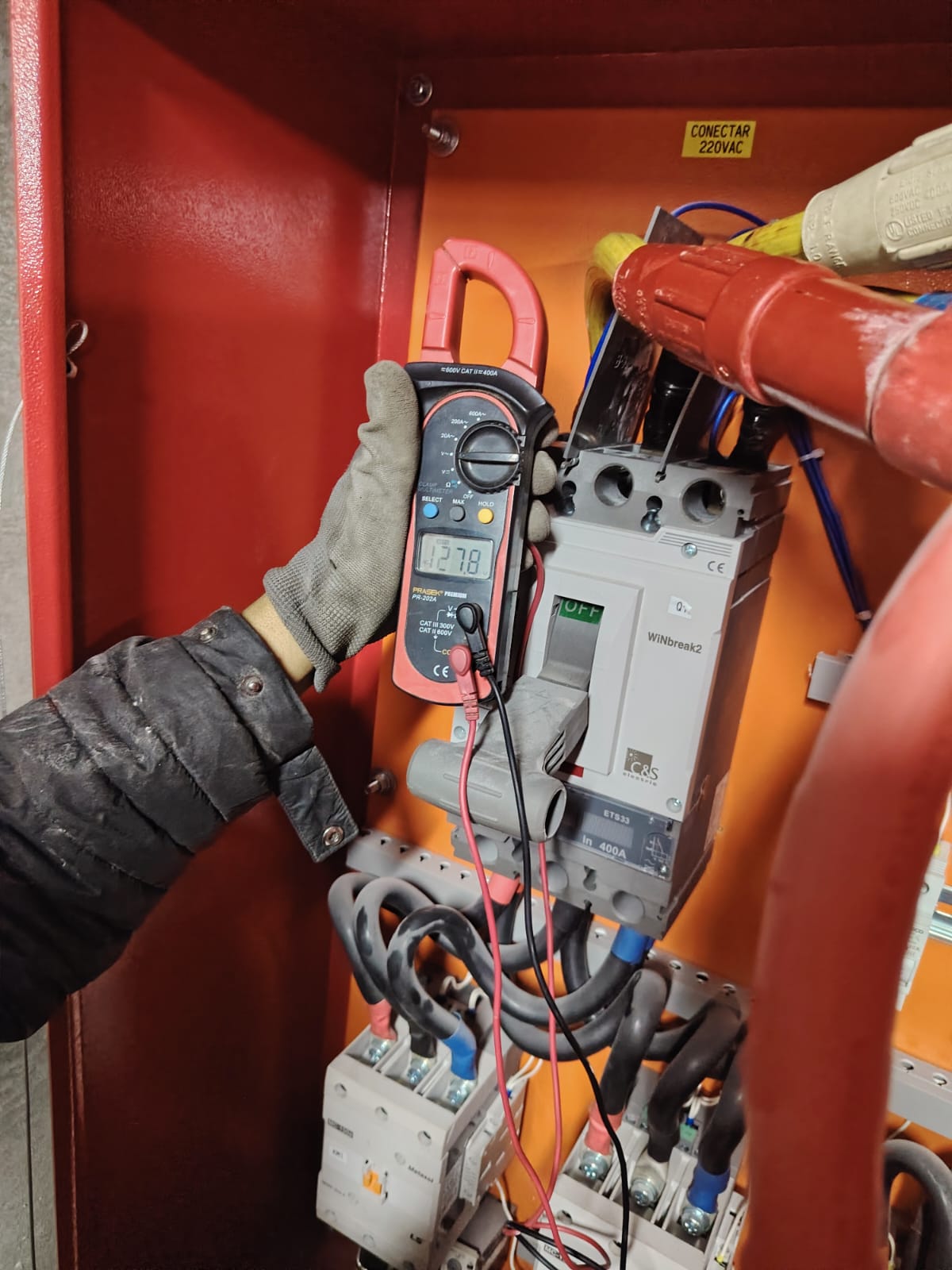 Instalaciones Eléctricas Industriales